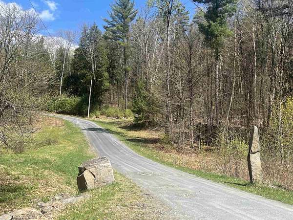9.8 Acres of Residential Land for Sale in Norwich, Vermont