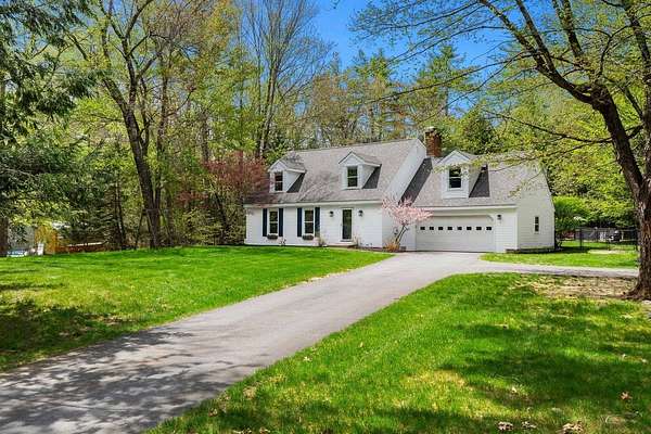 1.5 Acres of Land with Home for Sale in Bedford, New Hampshire