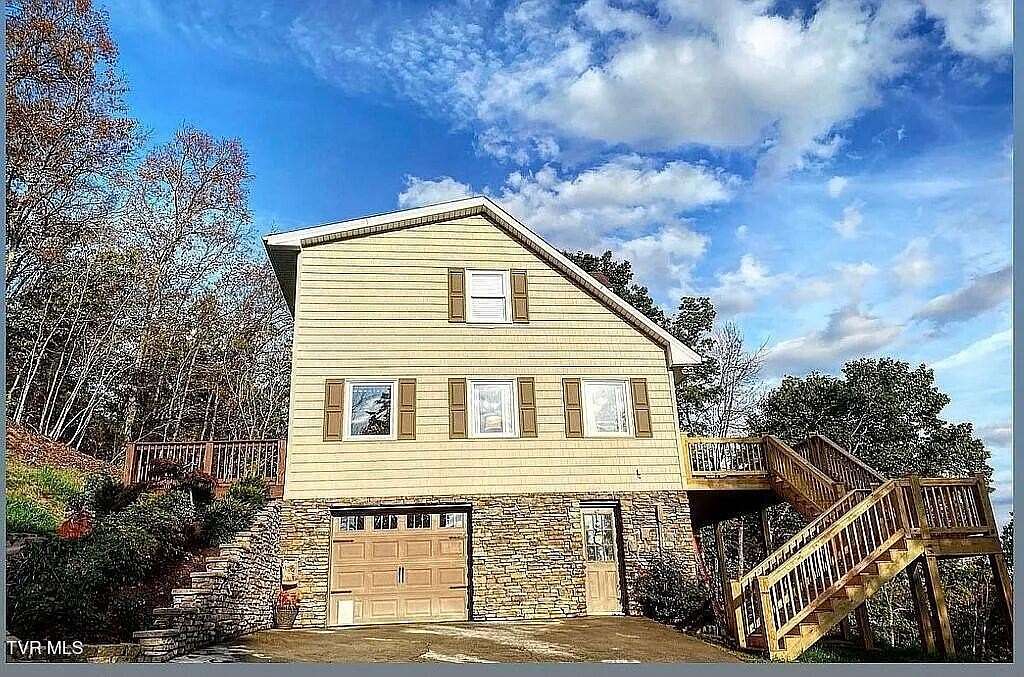 2.2 Acres of Land with Home for Sale in Bean Station, Tennessee