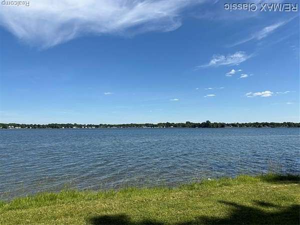 0.73 Acres of Residential Land for Sale in Green Oak Township, Michigan