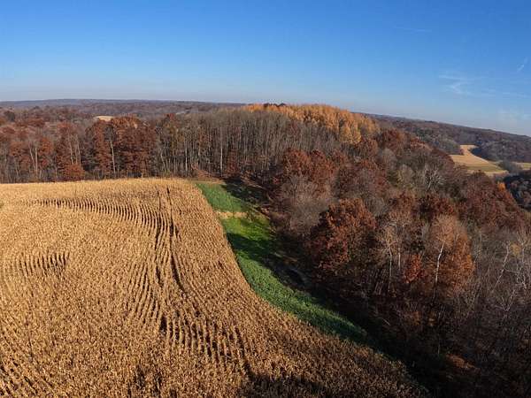 121 Acres of Land for Sale in Richland Center, Wisconsin