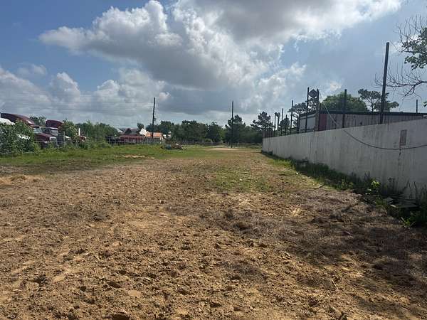 1 Acre of Commercial Land for Lease in Houston, Texas