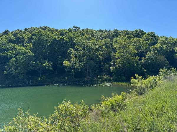 2.45 Acres of Residential Land for Sale in Horseshoe Bend, Arkansas