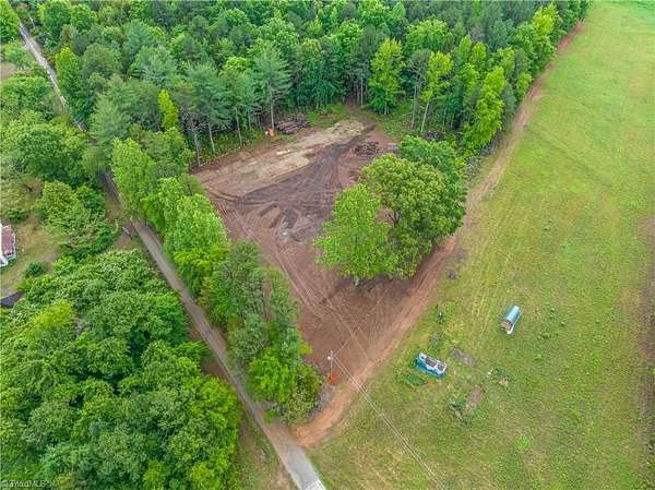 4.32 Acres of Residential Land for Sale in Lexington, North Carolina