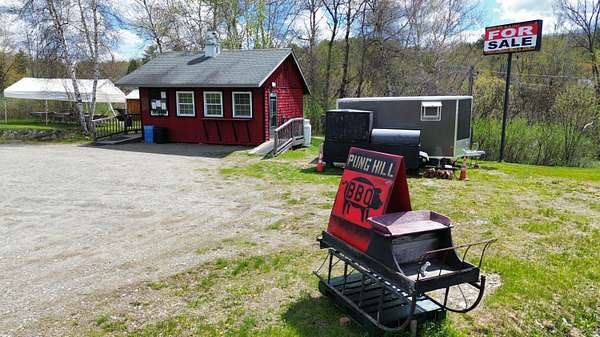 1 Acre of Improved Commercial Land for Sale in Fairfield, Maine