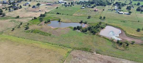 21.1 Acres of Agricultural & Residential Land for Sale in Piedmont, Oklahoma