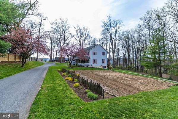 2.28 Acres of Land with Home for Auction in Narvon, Pennsylvania