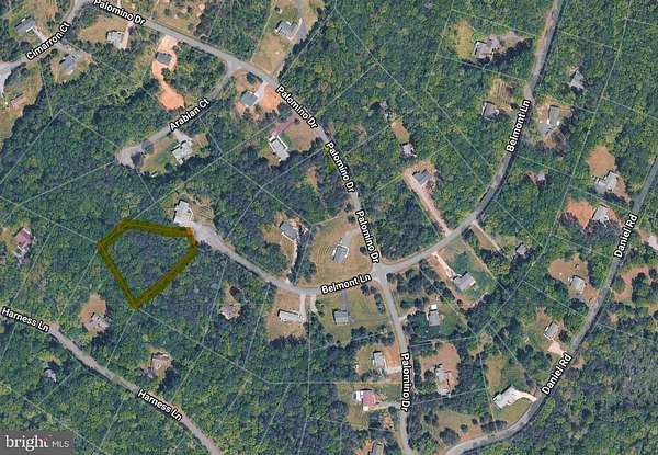 1.69 Acres of Residential Land for Sale in Louisa, Virginia