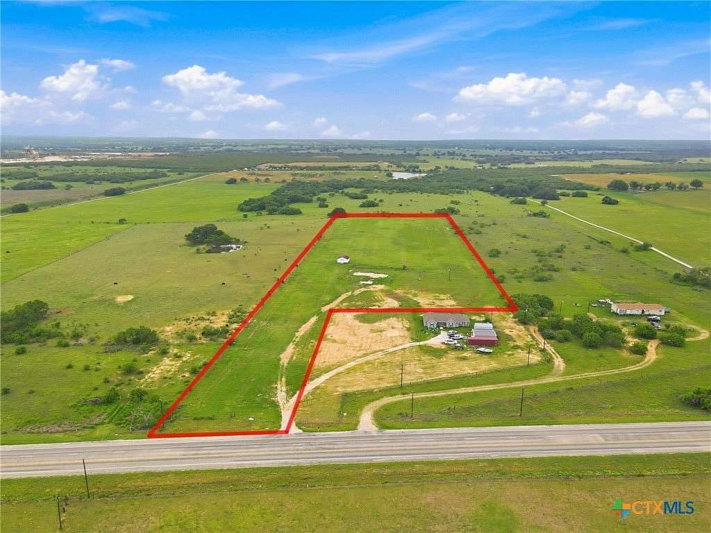 11.8 Acres of Land for Sale in Floresville, Texas