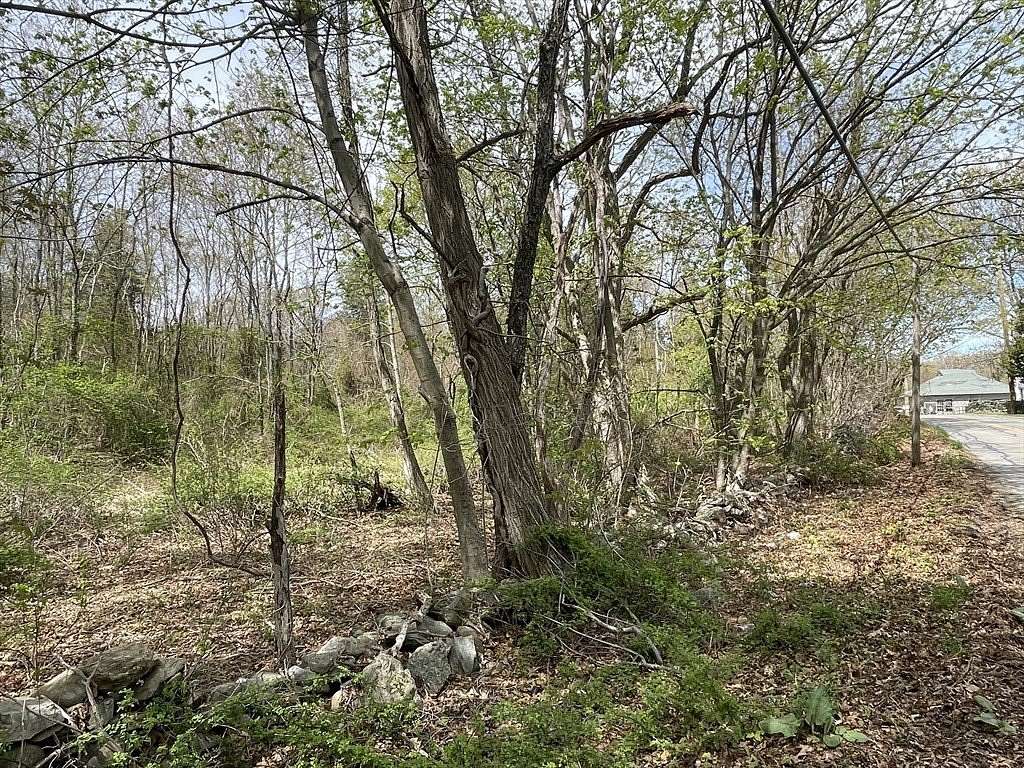 6.4 Acres of Land for Sale in Dighton, Massachusetts