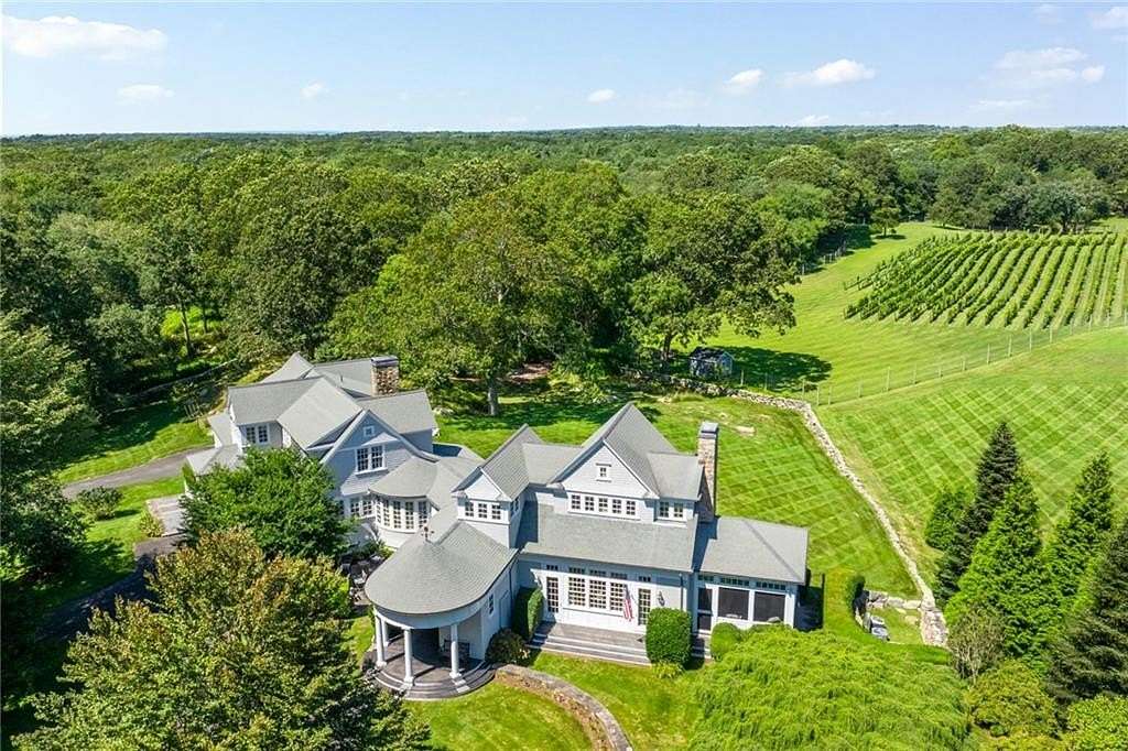 28.5 Acres of Recreational Land with Home for Sale in South Kingstown Town, Rhode Island