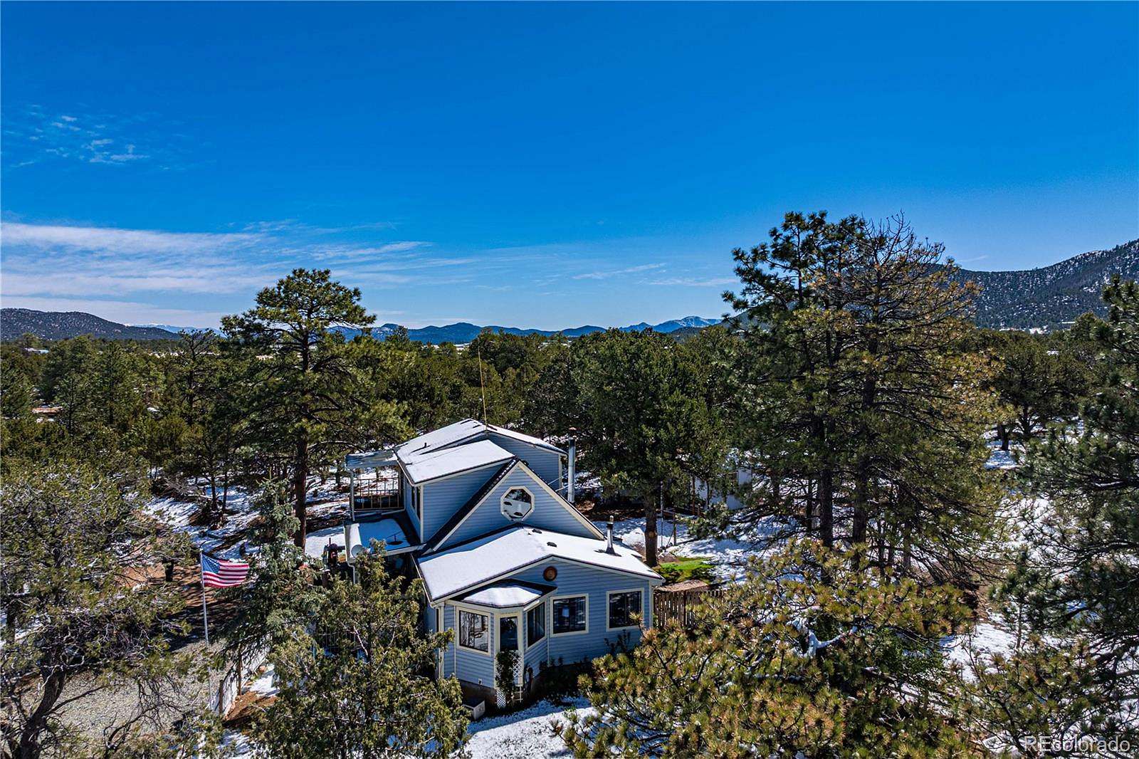 5.14 Acres of Land with Home for Sale in Cotopaxi, Colorado