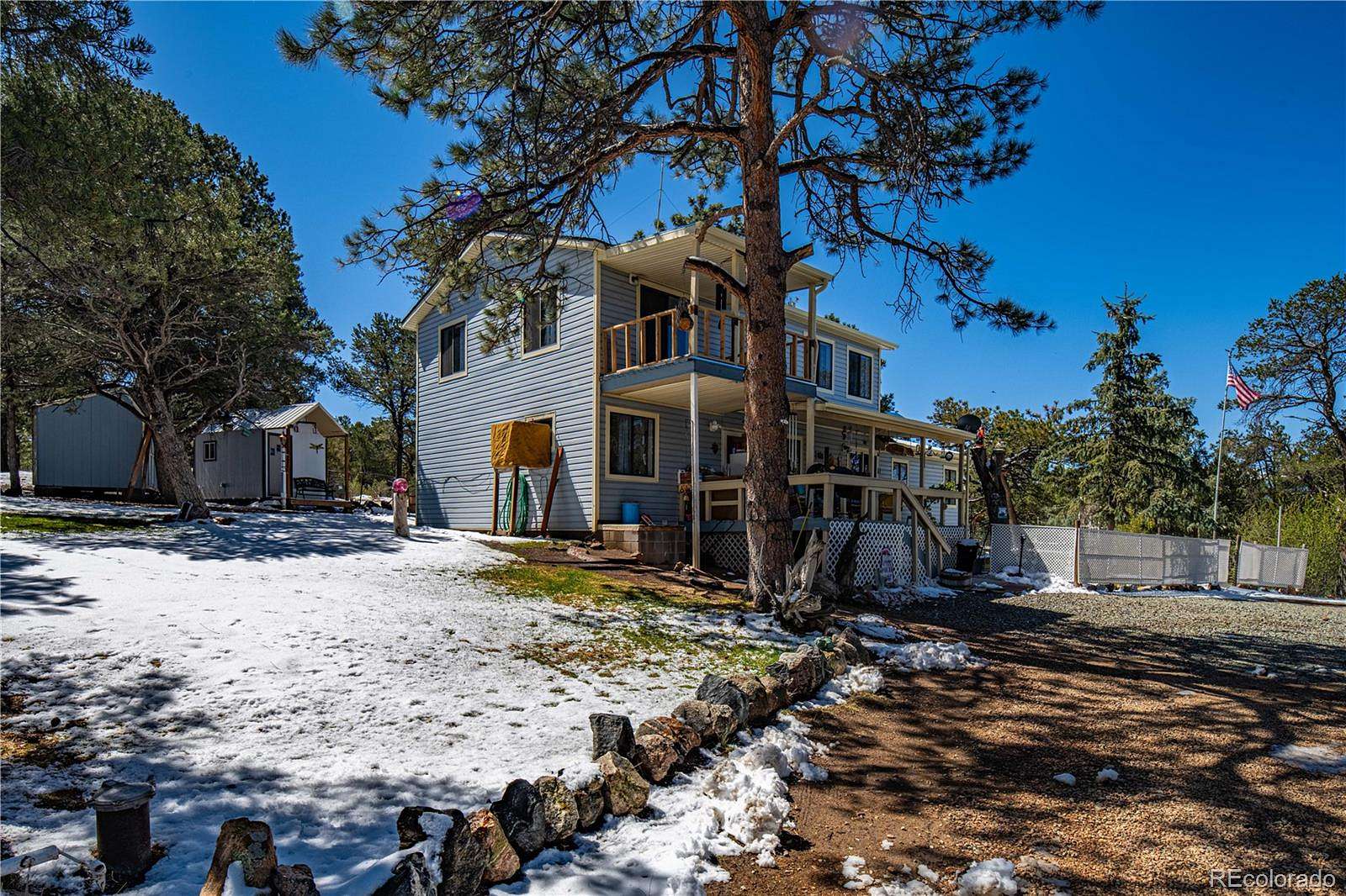 5.14 Acres of Land with Home for Sale in Cotopaxi, Colorado