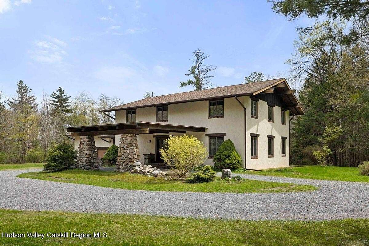 14 Acres of Land with Home for Sale in Tannersville, New York