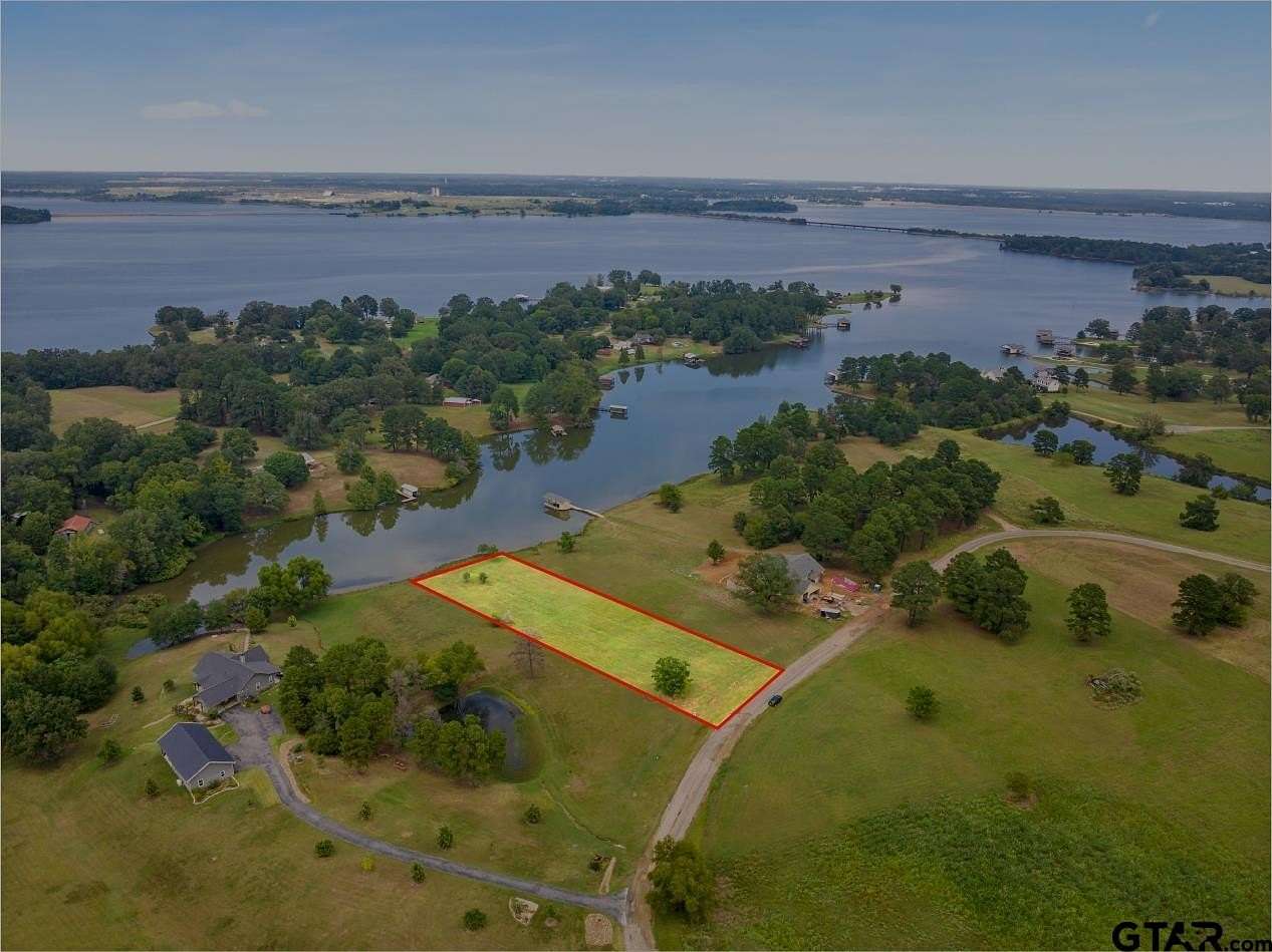 1.13 Acres of Residential Land for Sale in Pittsburg, Texas