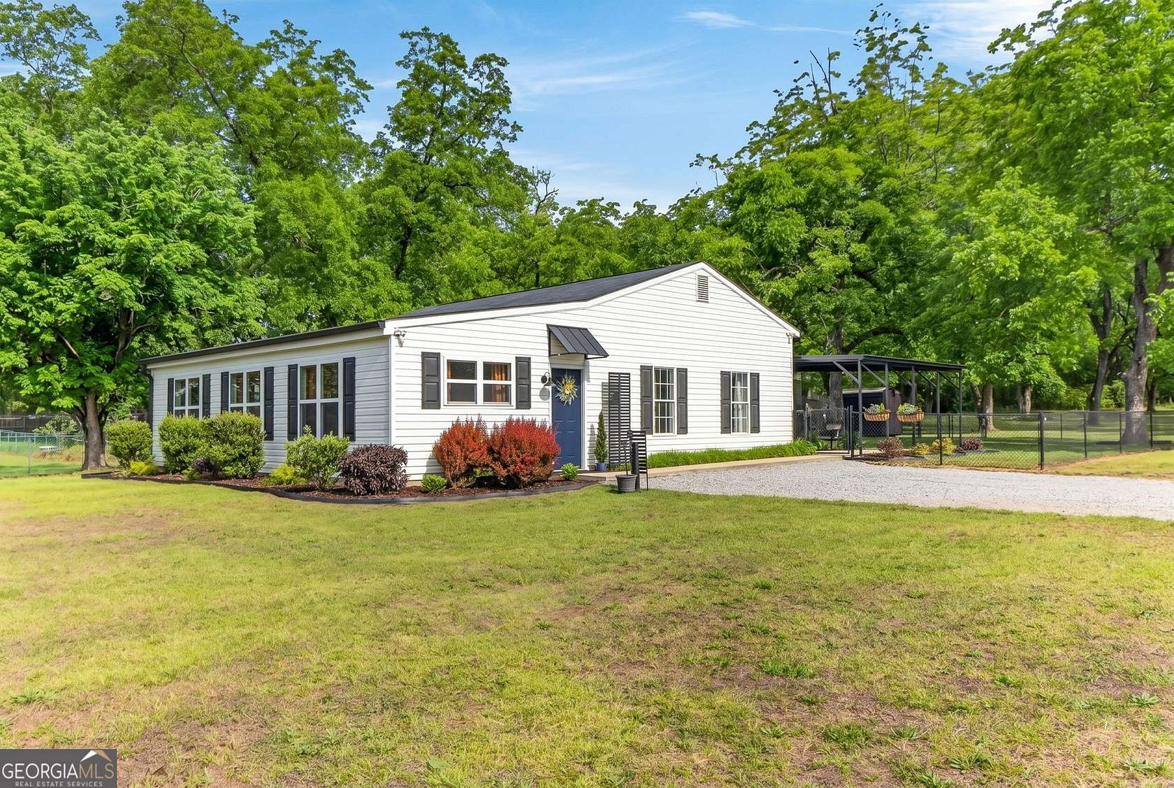 2 Acres of Land with Home for Sale in Barnesville, Georgia