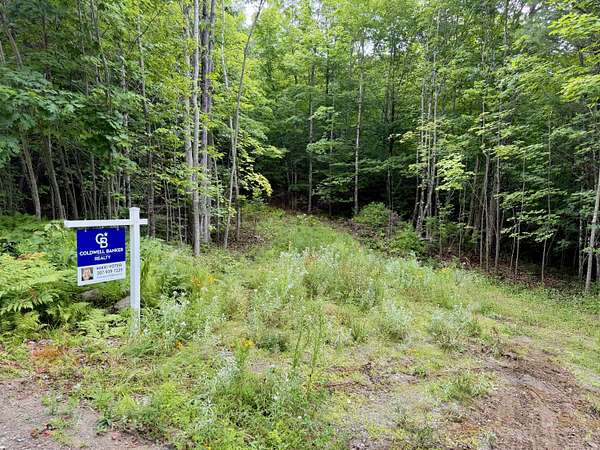 2.86 Acres of Residential Land for Sale in Phillips, Maine