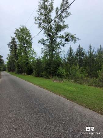 2 Acres of Land for Sale in Bay Minette, Alabama