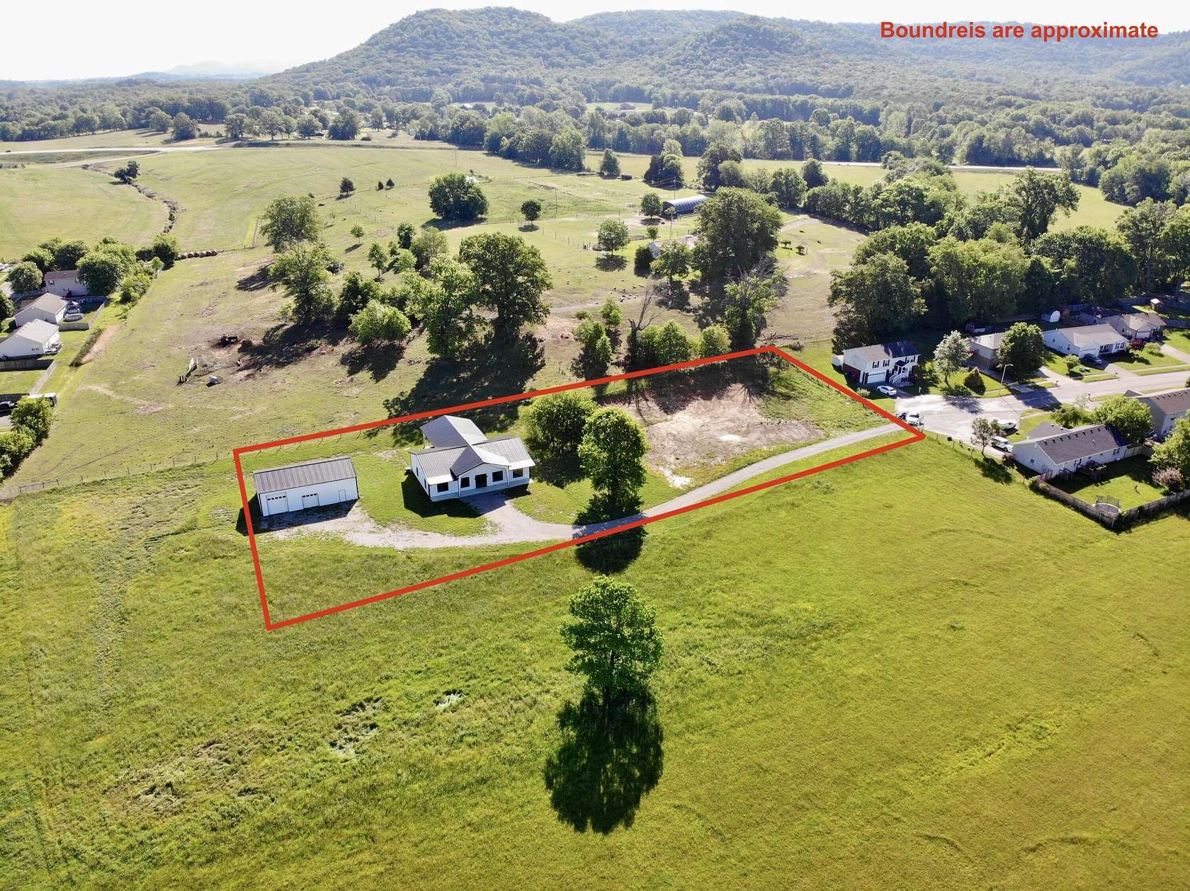 1.8 Acres of Land with Home for Sale in Berea, Kentucky