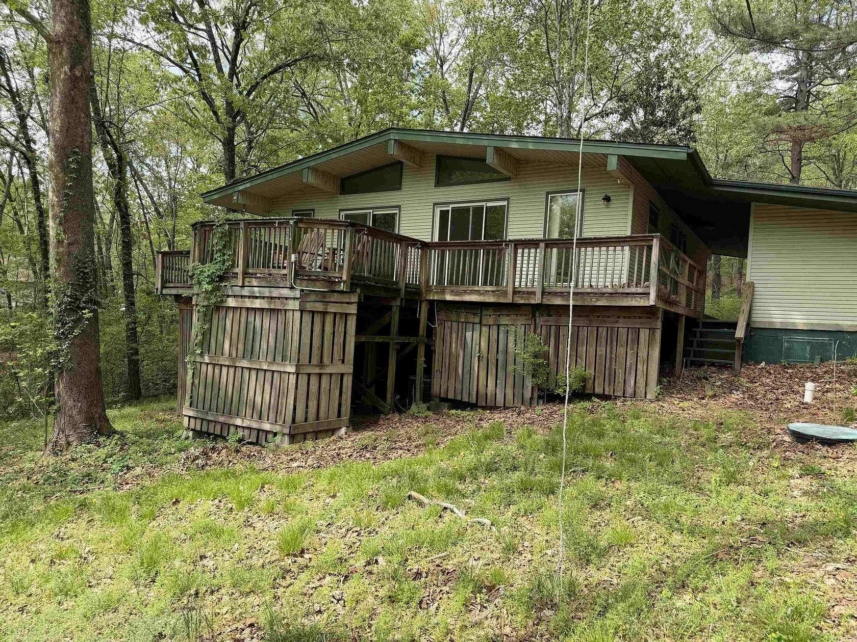 2 Acres of Land with Home for Sale in Cherokee Village, Arkansas