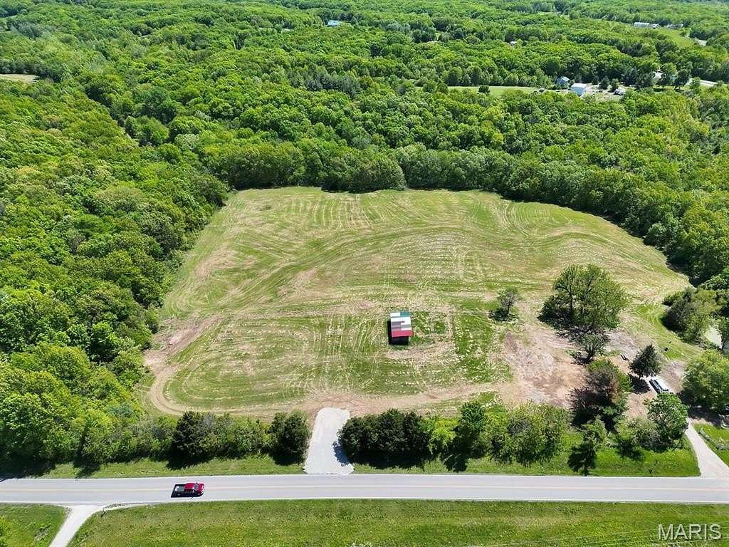 8.44 Acres of Residential Land for Sale in Bowling Green, Missouri