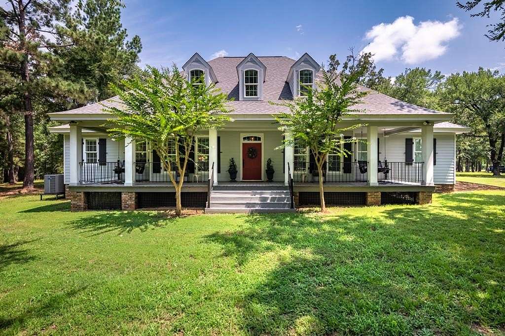 11.5 Acres of Land with Home for Sale in Grapeland, Texas