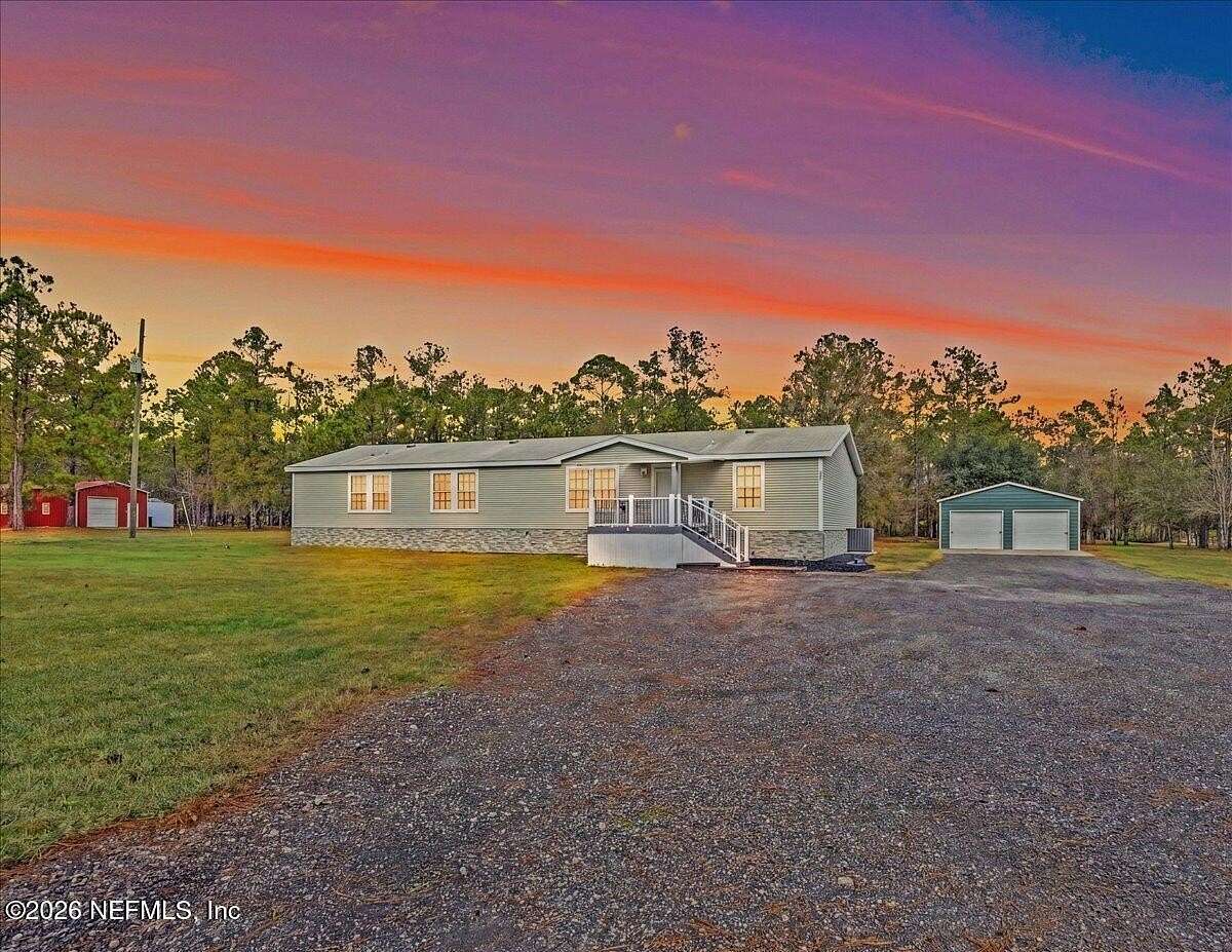 8.27 Acres of Land with Home for Sale in Keystone Heights, Florida