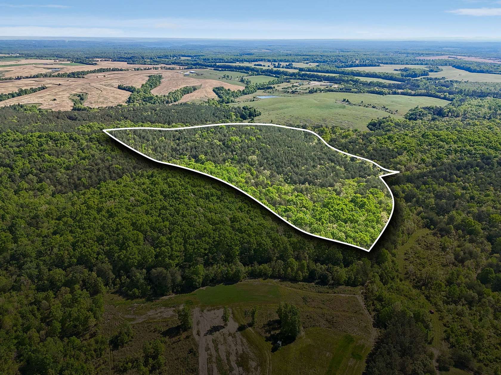 31 Acres of Recreational & Residential Land for Sale in Spencer, Tennessee