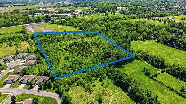 10.6 Acres of Recreational & Residential Land for Sale in Independence, Missouri