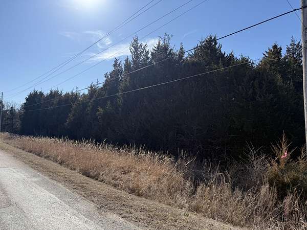 1.3 Acres of Land for Sale in Wheatland, Missouri