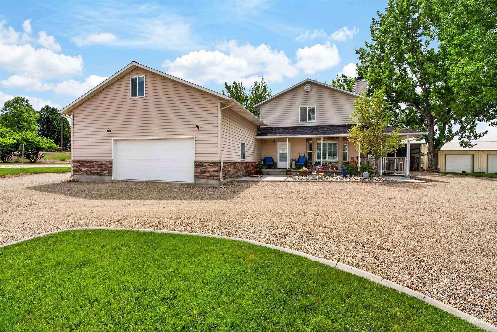 1.73 Acres of Land with Home for Sale in New Plymouth, Idaho