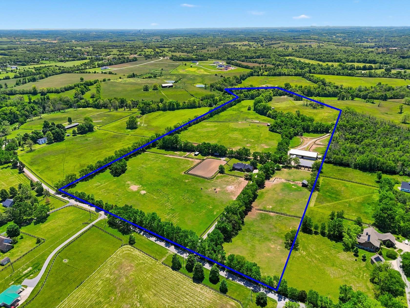 47 Acres of Land with Home for Sale in Wilmore, Kentucky