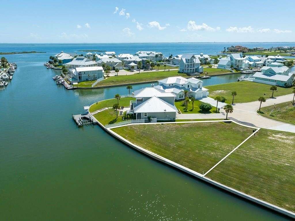 0.16 Acres of Residential Land for Sale in Rockport, Texas