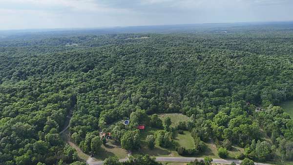 173 Acres of Land for Sale in Columbia, Tennessee