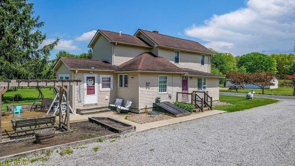 2 Acres of Land with Home for Sale in Warren, Ohio