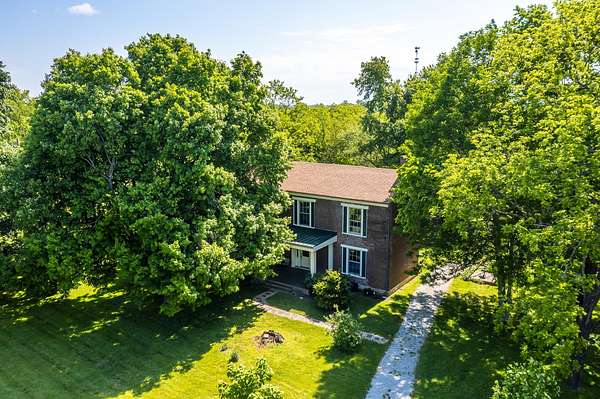 5 Acres of Land with Home for Sale in Georgetown, Kentucky