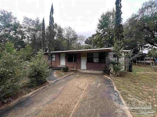 3 Acres of Land with Home for Lease in Milton, Florida