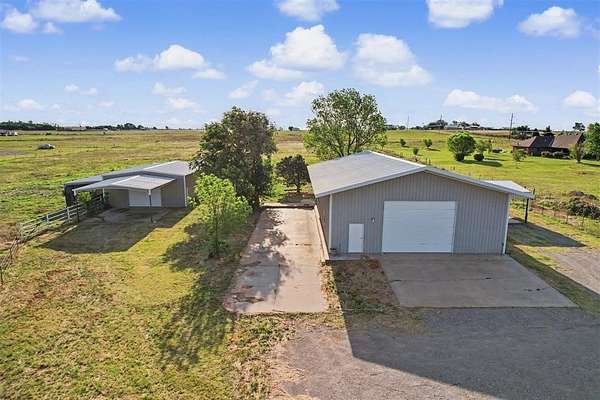 8.19 Acres of Land with Home for Sale in Elk City, Oklahoma