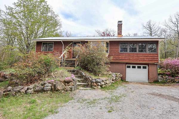 4 Acres of Land with Home for Sale in Dunbarton Town, New Hampshire