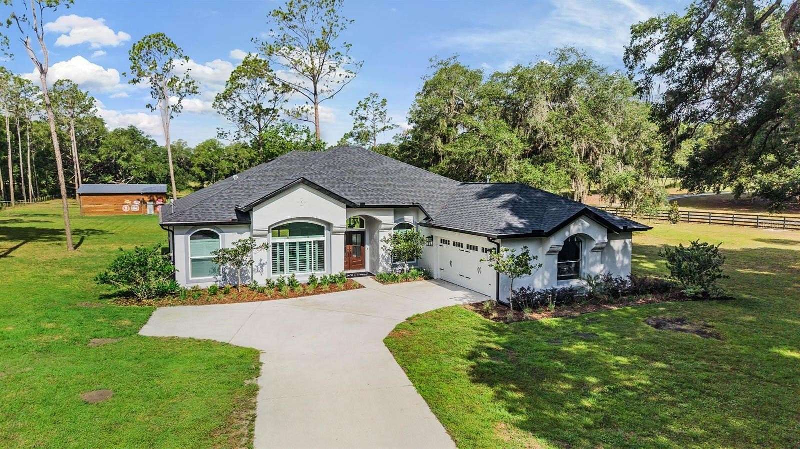 5.2 Acres of Land with Home for Sale in Dade City, Florida