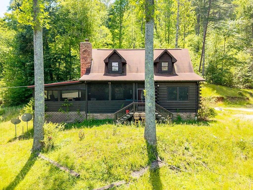 5.75 Acres of Land with Home for Sale in Murphy, North Carolina