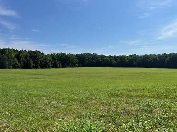 96 Acres of Recreational & Residential Land for Sale in Hollow Rock, Tennessee