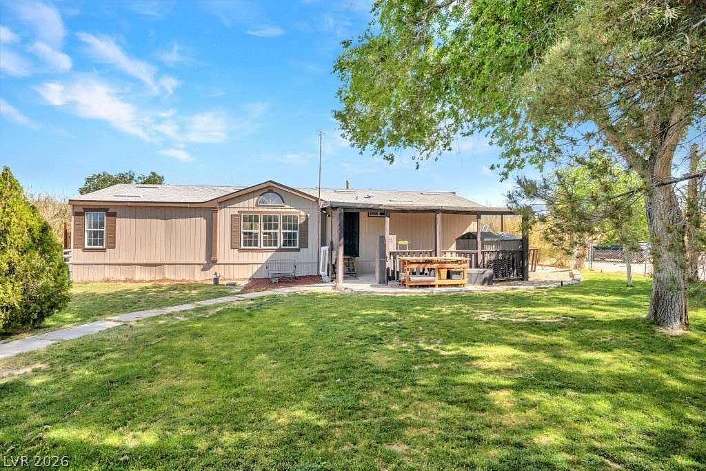 4.76 Acres of Land with Home for Sale in Jean, Nevada