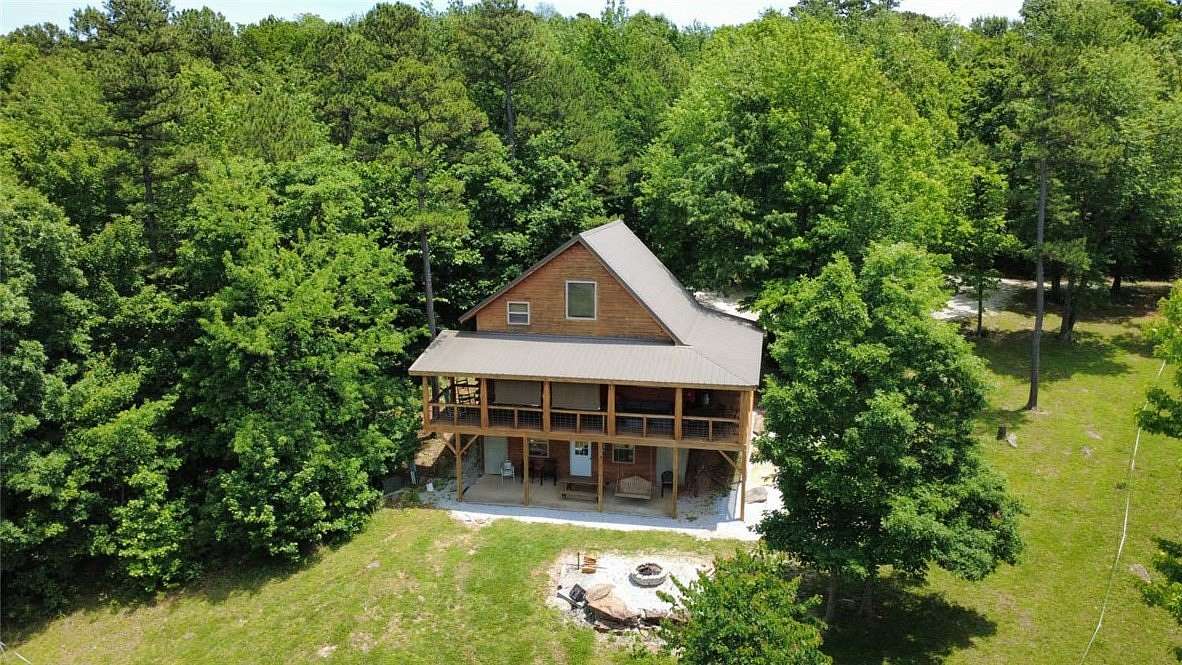 3.28 Acres of Land with Home for Sale in Jasper, Arkansas