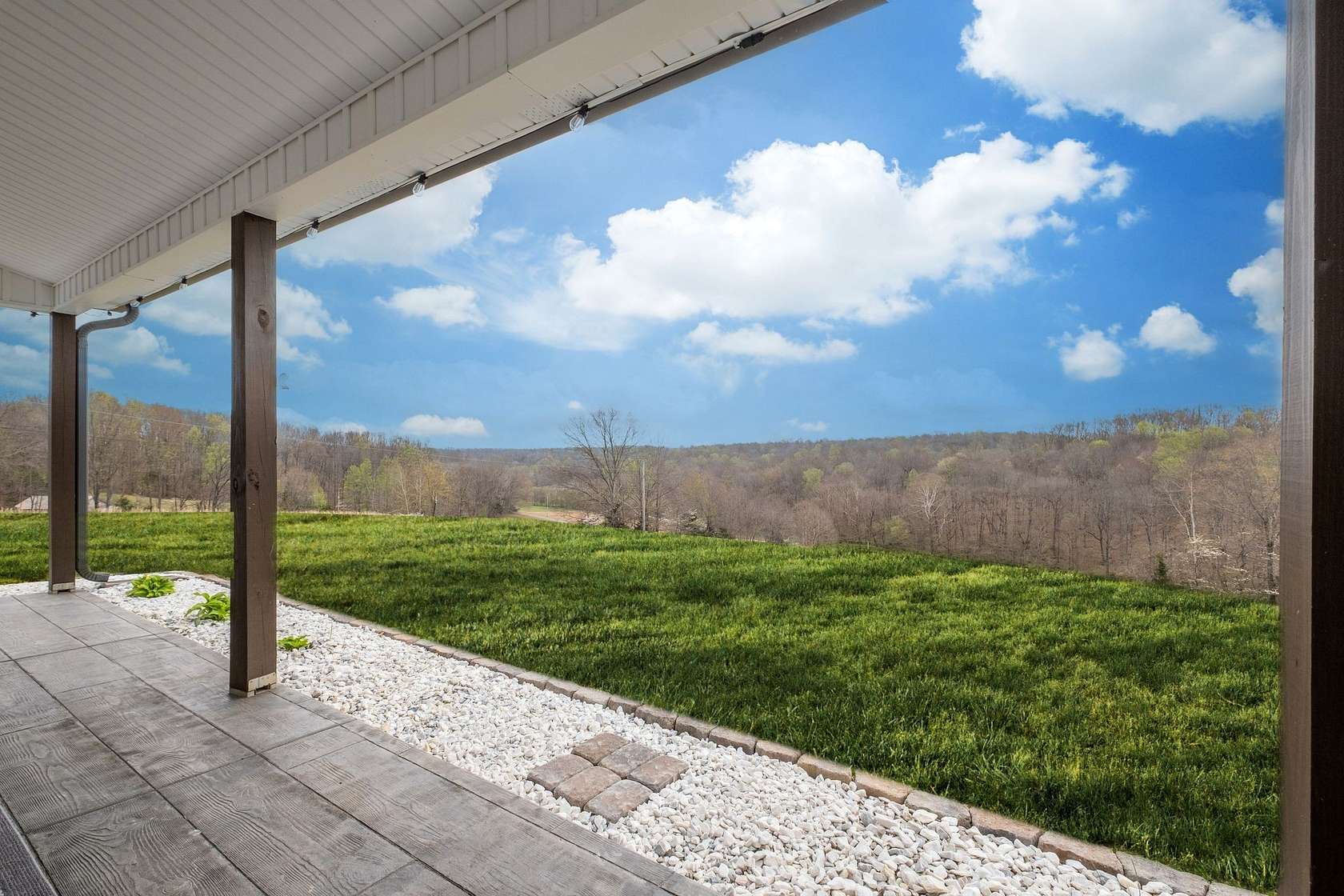 10 Acres of Land with Home for Sale in Vanleer, Tennessee