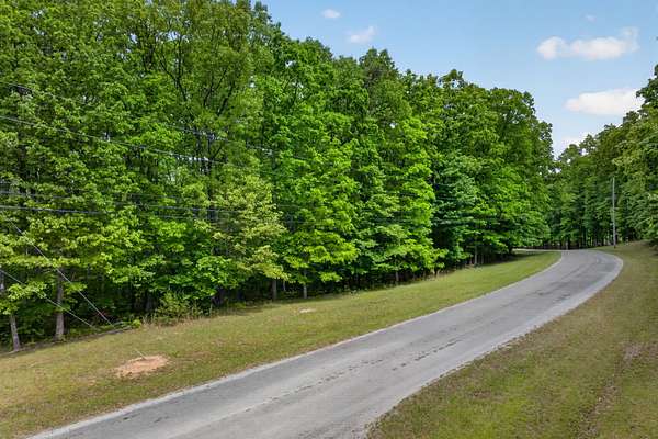 4.2 Acres of Residential Land for Sale in Monterey, Tennessee