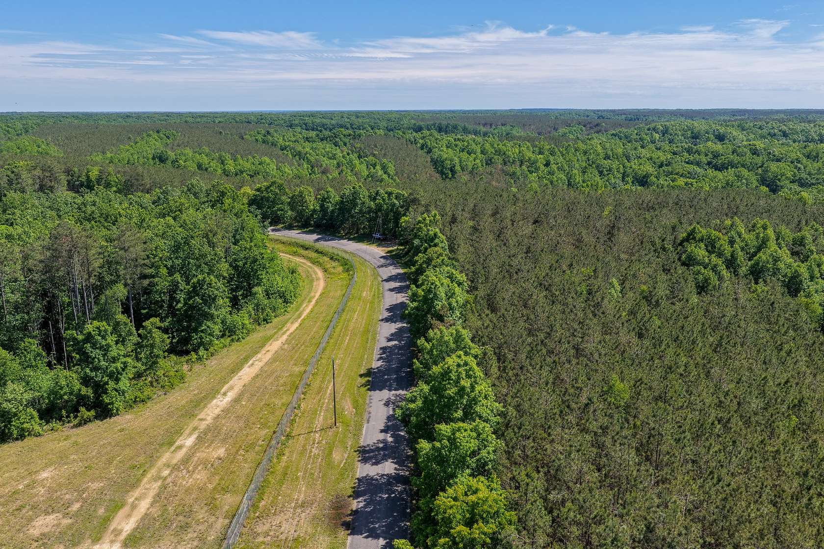 122 Acres of Recreational Land for Sale in Hohenwald, Tennessee