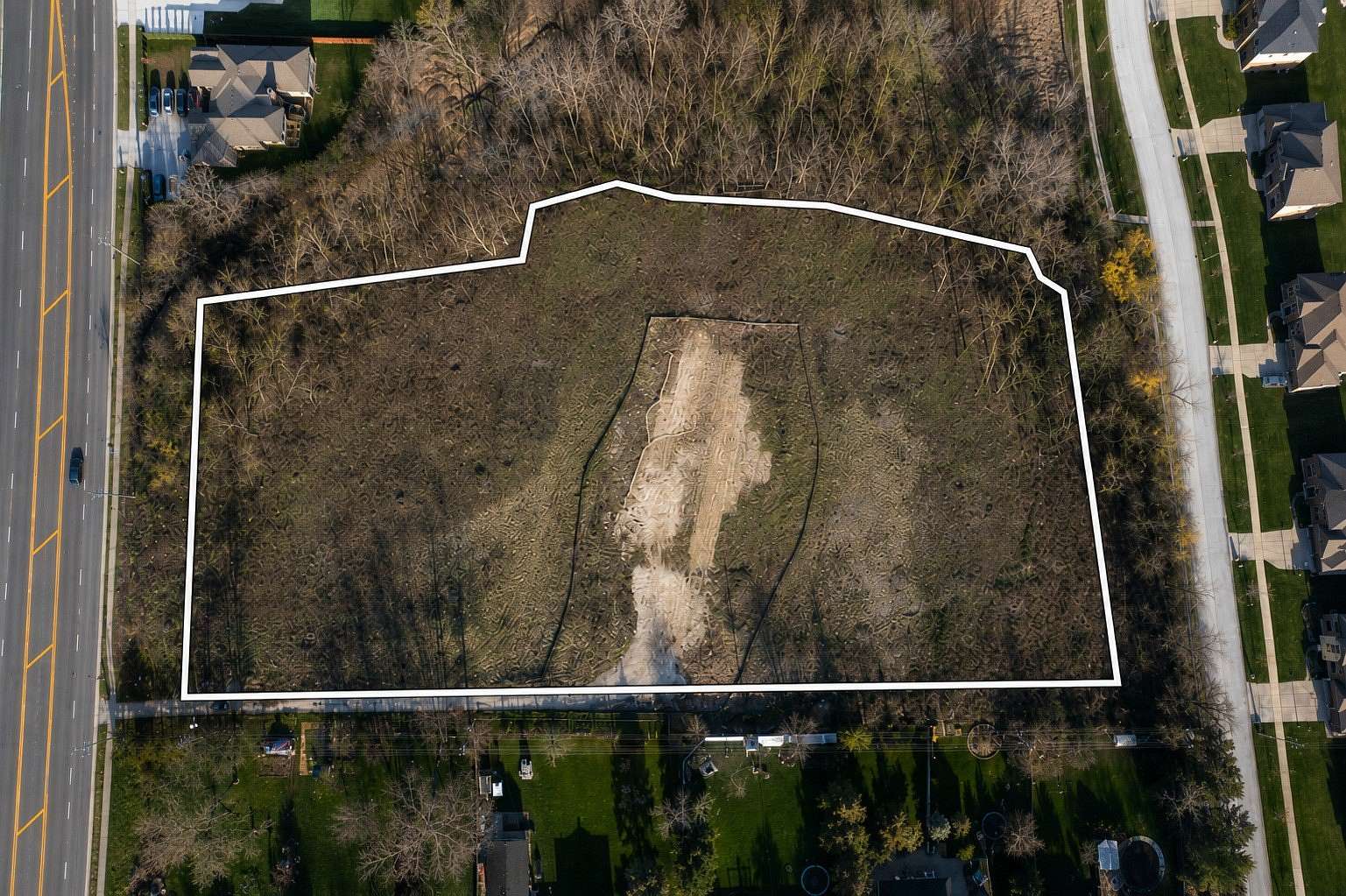 4.52 Acres of Residential Land for Sale in Roselle, Illinois