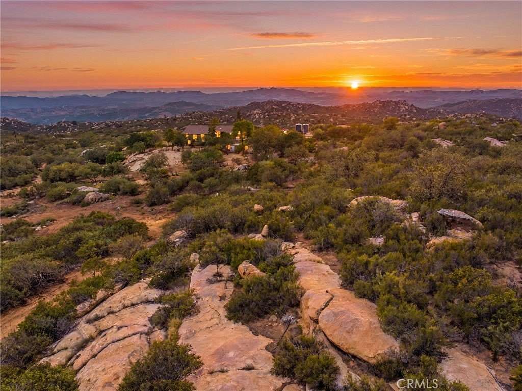 10 Acres of Land with Home for Sale in Escondido, California
