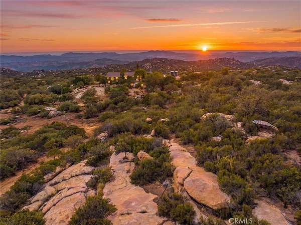 10 Acres of Land with Home for Sale in Escondido, California